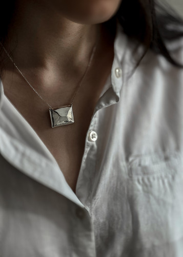 گردنبند نقره دست ساز "پاکت"